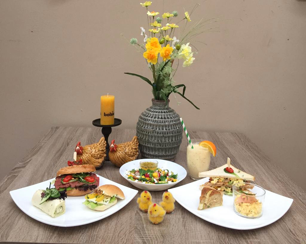 paasbrunch-op-tafel